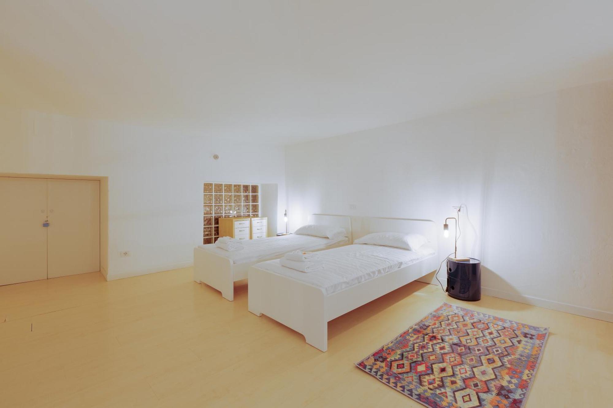 Apartament Sant'Agostino - Charming Retreat 210M From M2 Mediolan Zewnętrze zdjęcie